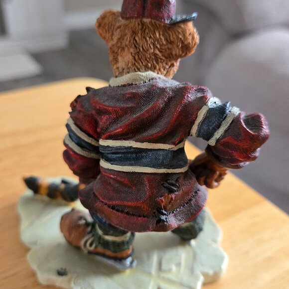 Boyd's Bear - Picture 2 of 3